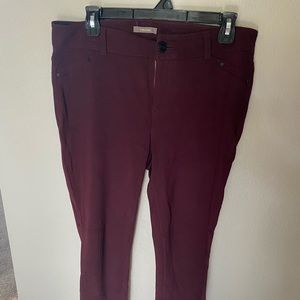 Maroon jeggings